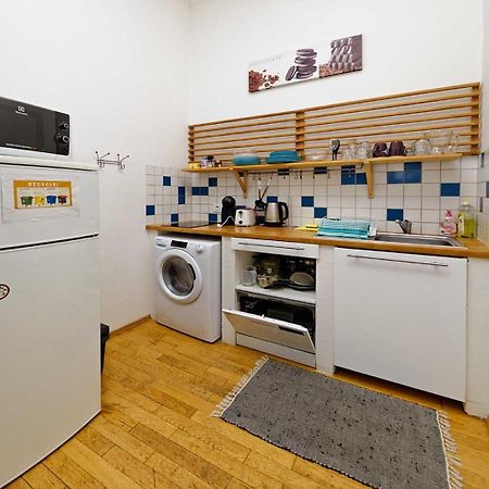 Peter'S Tower Apartments 프라하 외부 사진