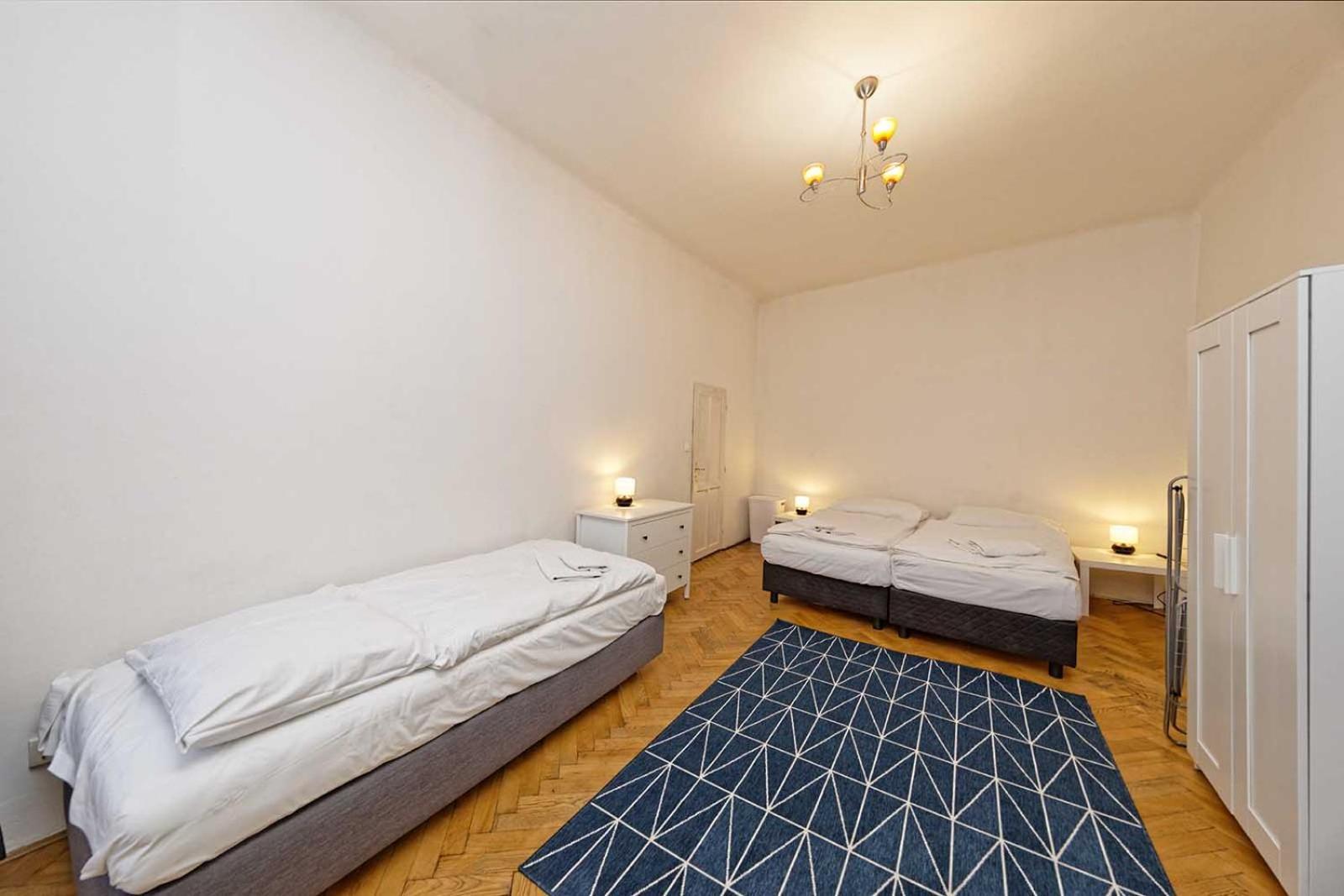 Peter'S Tower Apartments 프라하 외부 사진
